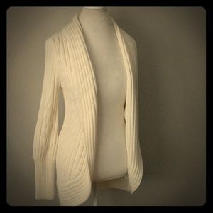 White House Black Market Shrug